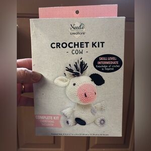 Needle creations, cow, crochet kit. New open package.